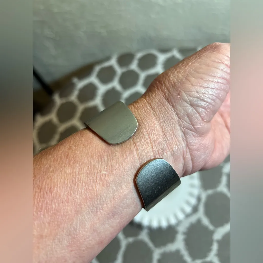 Chico's Silver Cuff Bracelet Watch Turquoise Stone chunky western southwestern - Image 10