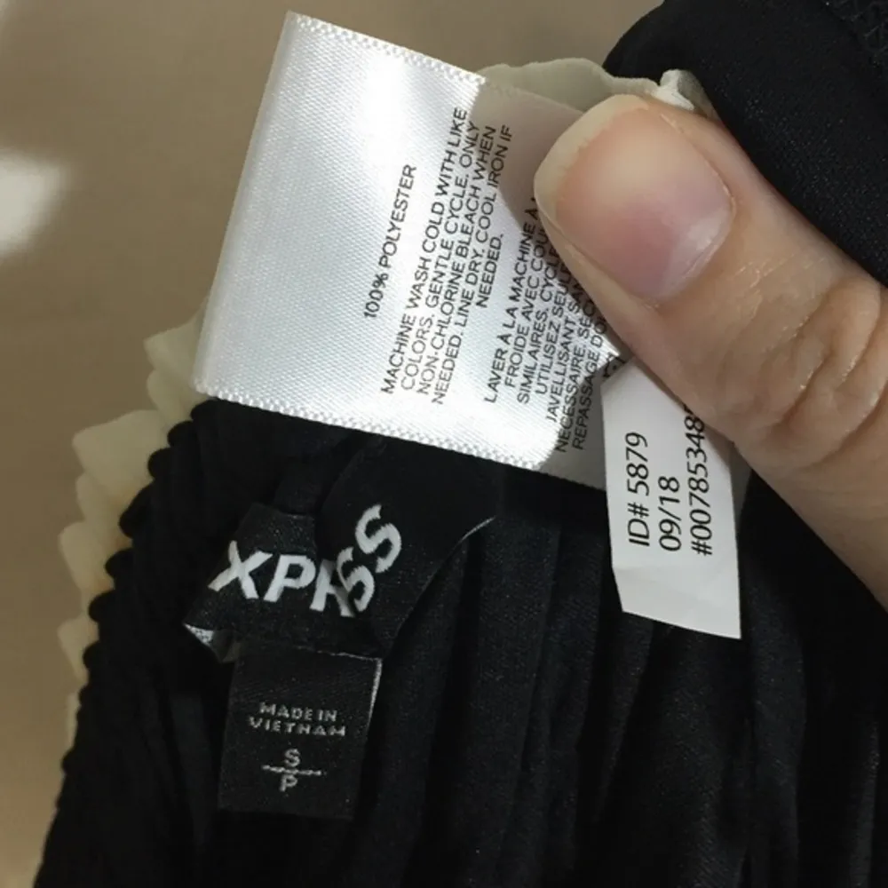 NWOT Stripe Off Shoulder Flutter Sleeve Maxi Dress - Image 7