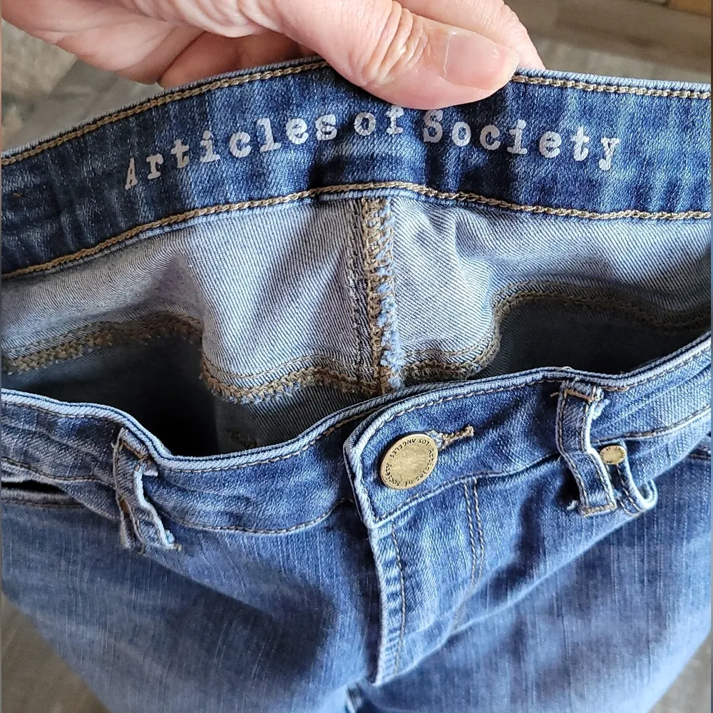 Articles of Society Jeans Size 27 - Image 8