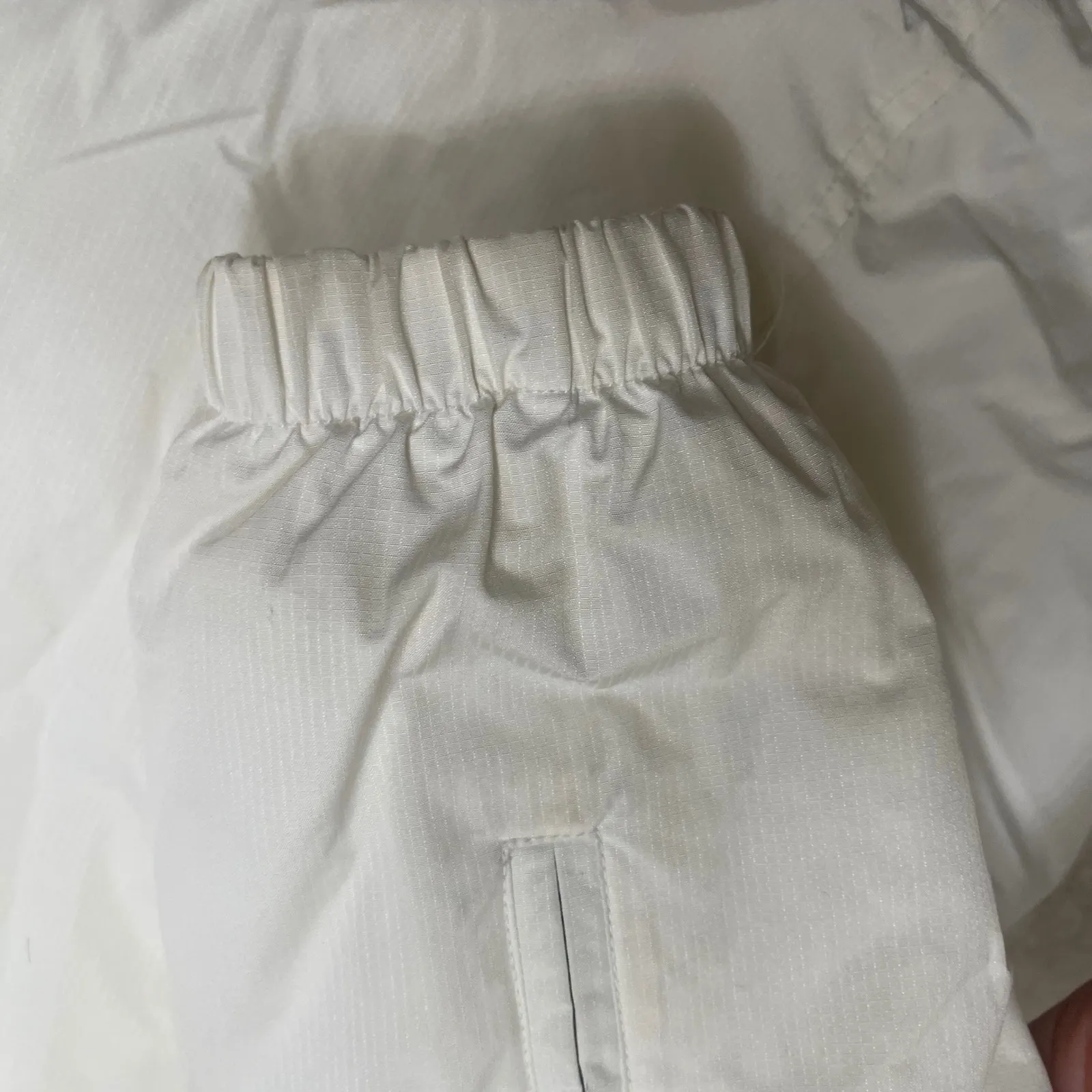 NILS Women's Ski Coat Jacket Snowboardi White Ivory Size 8 outdoors with hood - Image 11