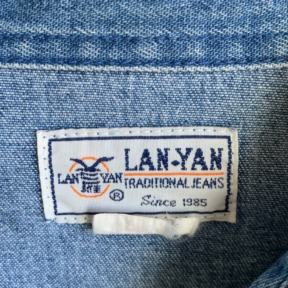 Rhinestone Cowgirl Studded Lattice Denim Chambray Western Shirt Blue - Image 3