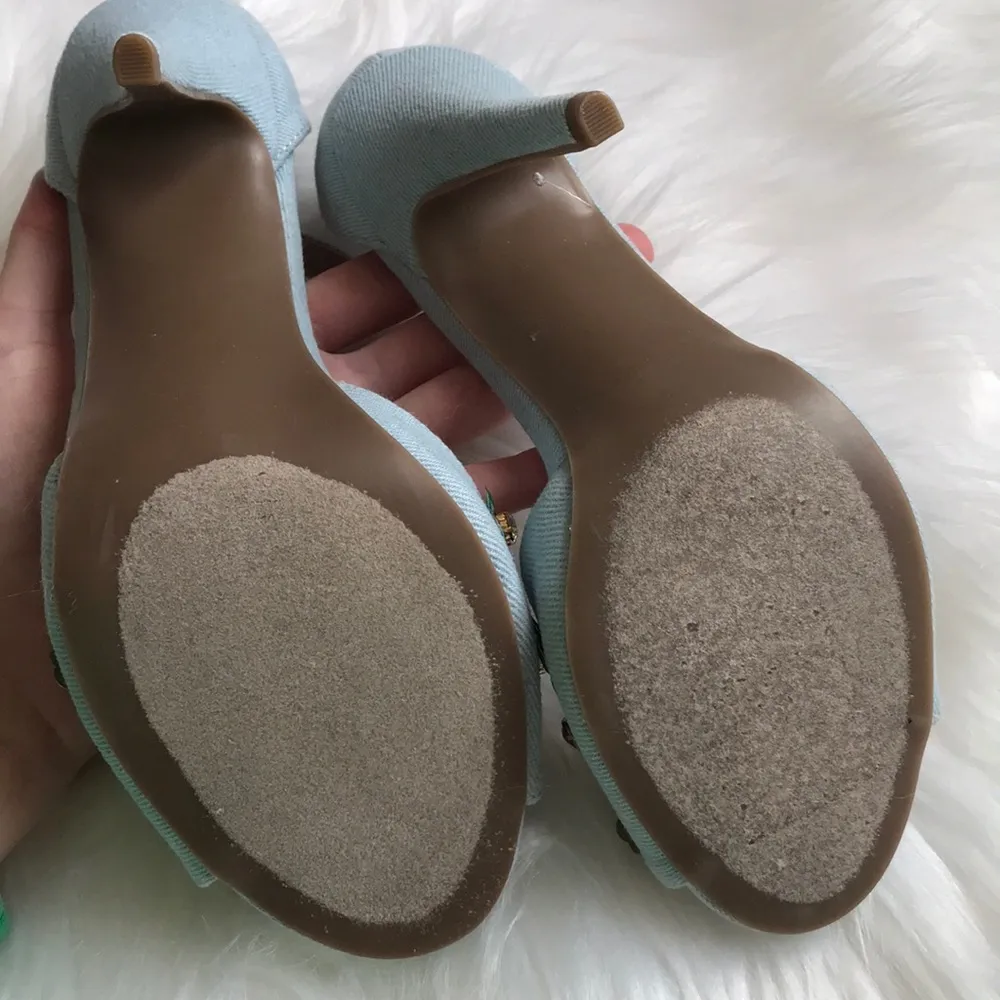 NEW Betsey Johnson Lenox Heels - mismatched sizes - Image 4