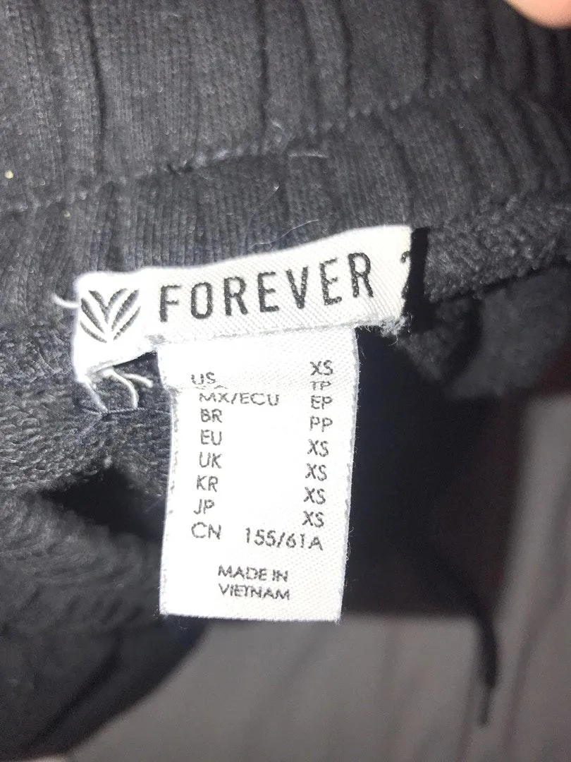 Forever 21 shorts - Image 3