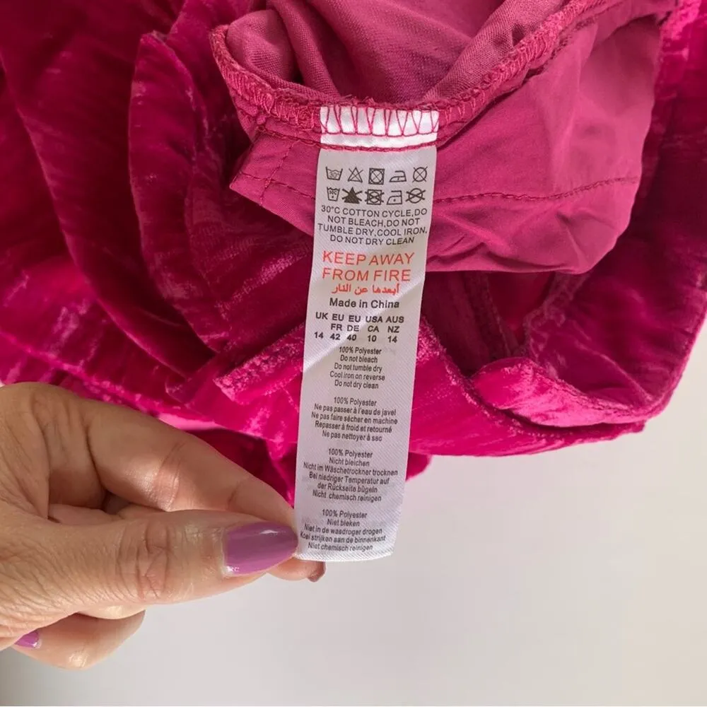 Nasty Gal Hot Pink Barbiecore Velvet High Waisted Tailored Shorts Size 10 - Image 9