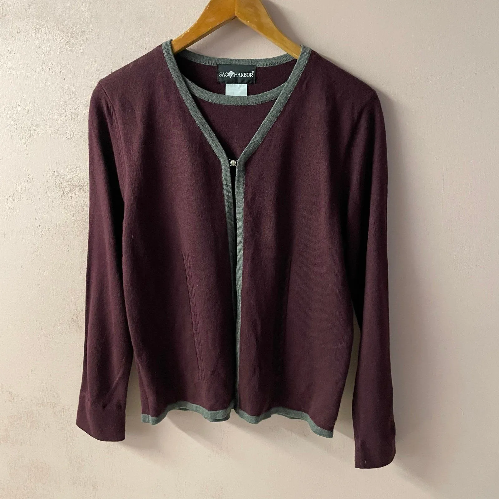 Vintage Sag Harbor Acrylic Burgundy/Wine & Gray Trim Grandma Cardigan Sz S GUC - Image 11