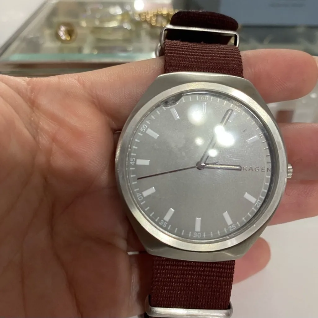 Skagen Watch with Burgundy Red Wrist Strap - Image 2