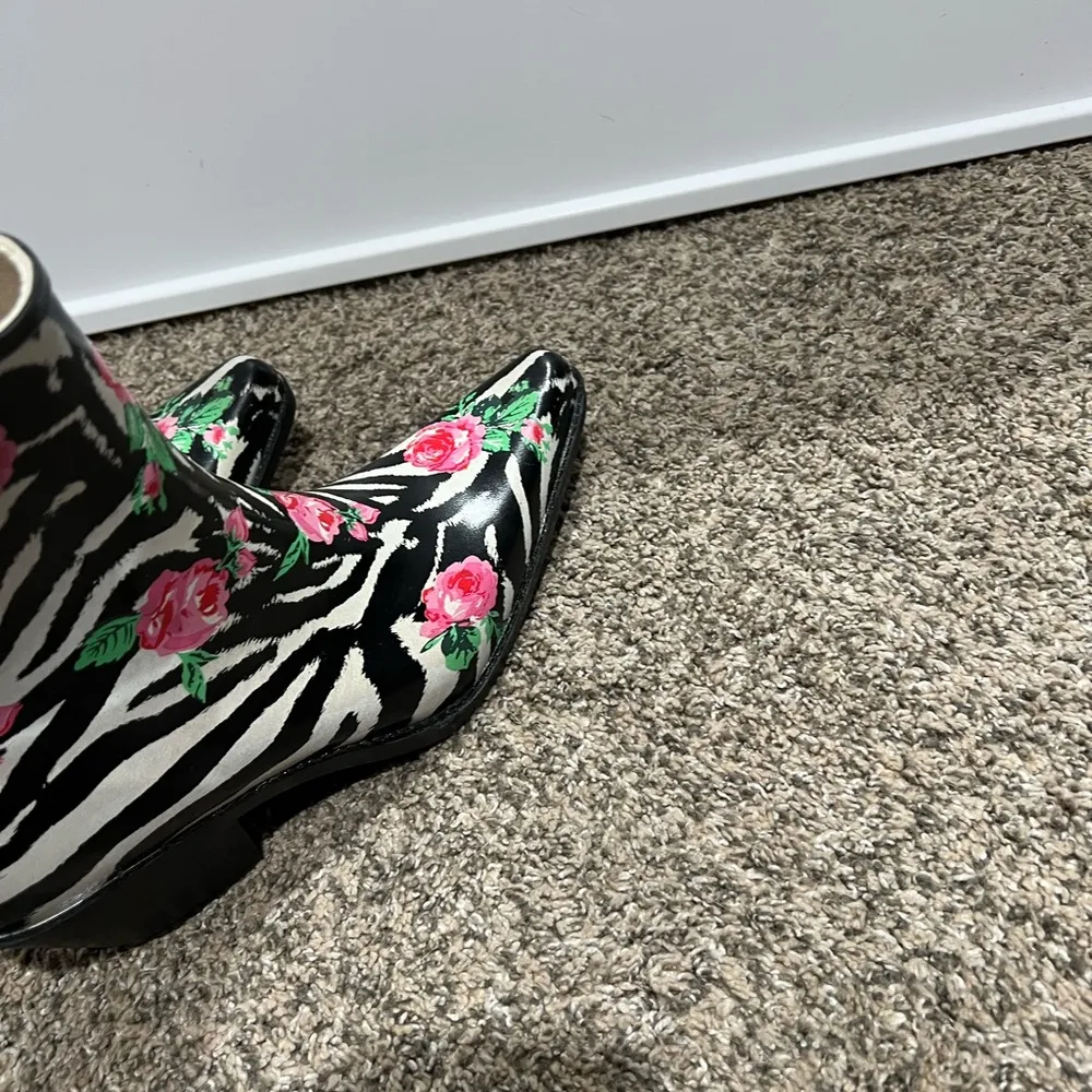 Nomad low ankle rain boots size 10 - Image 8