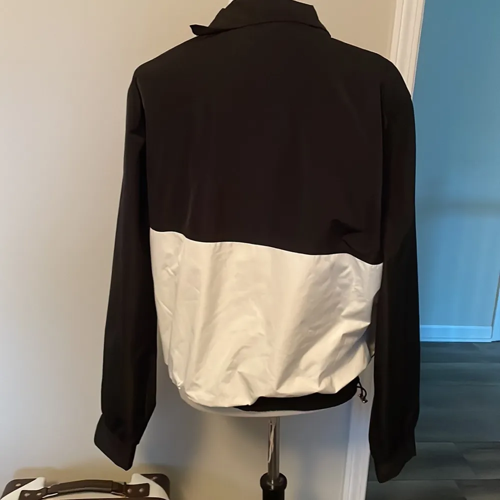 Coolest Velcro Black PE Nation Windbreaker Size M - Image 5