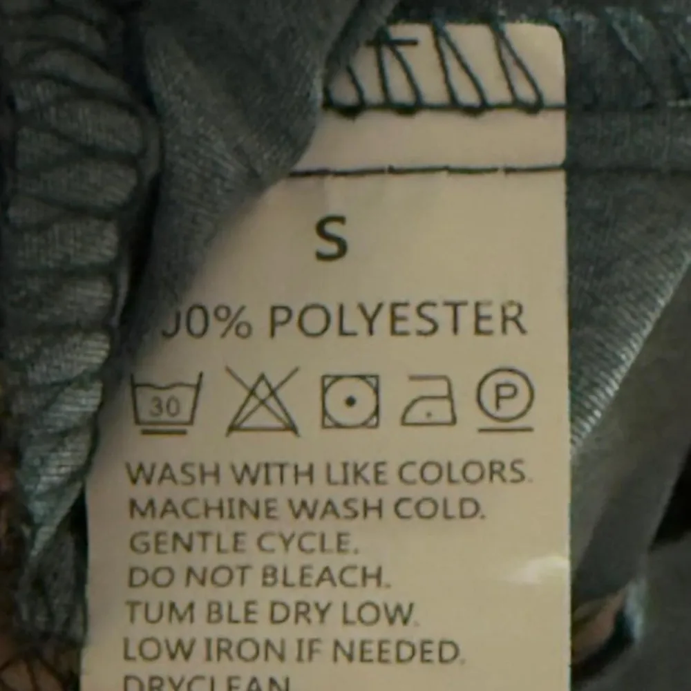 Floral Sleeveless Romper – Women's Small – Navy Tan Rose Print V-Neck - Image 4