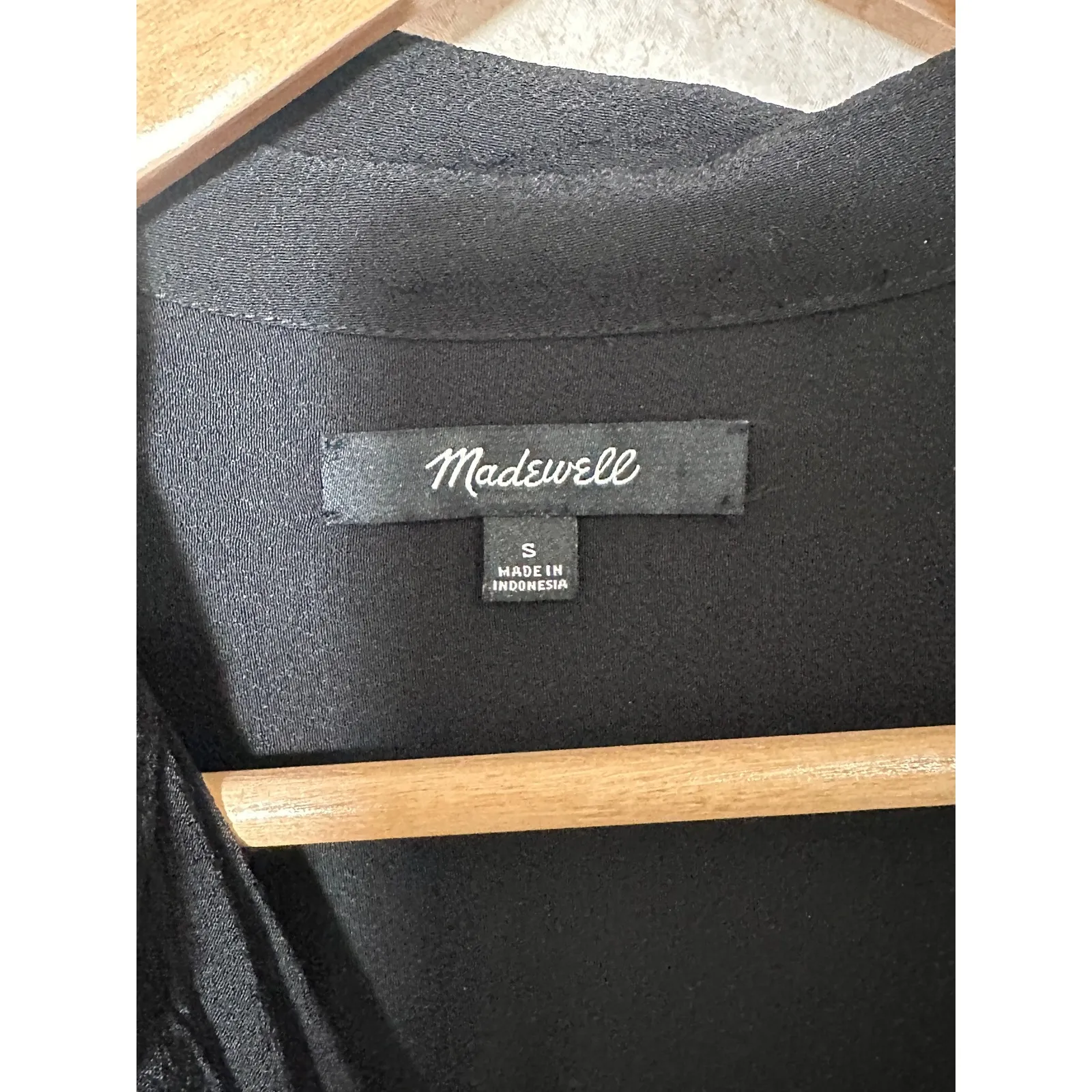 Madewell Women's Central Drape Button Down Top Black Short Sleeve Viscose Size S - Image 3