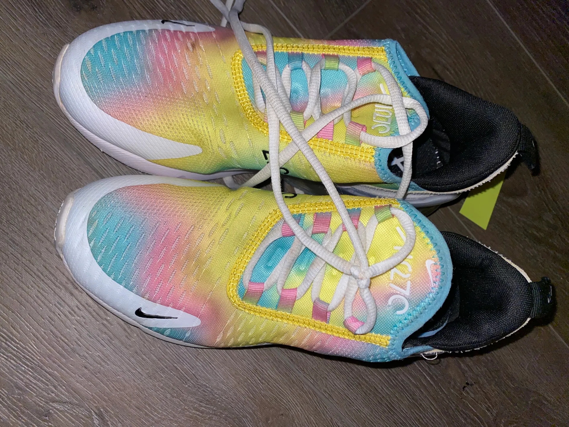 Nike Air Max 270s Womens - Image 3