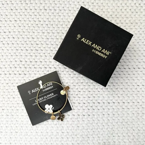 Alex and Ani Lucky Clover Brass Gold Charm Bracelet New in Box - Image 2