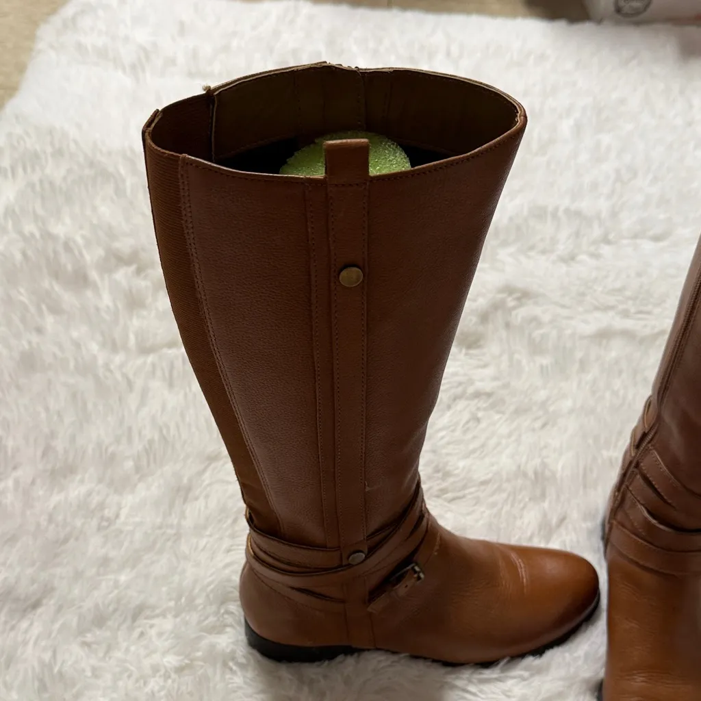 Brown Knee-High  Boots - Image 5