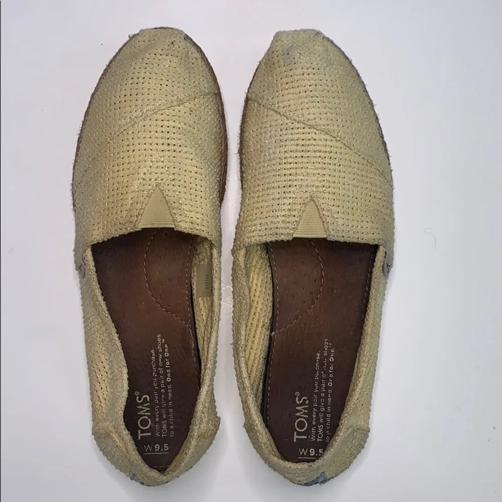 Toms Freetown Espadrille Slip-on Shoes - Image 4