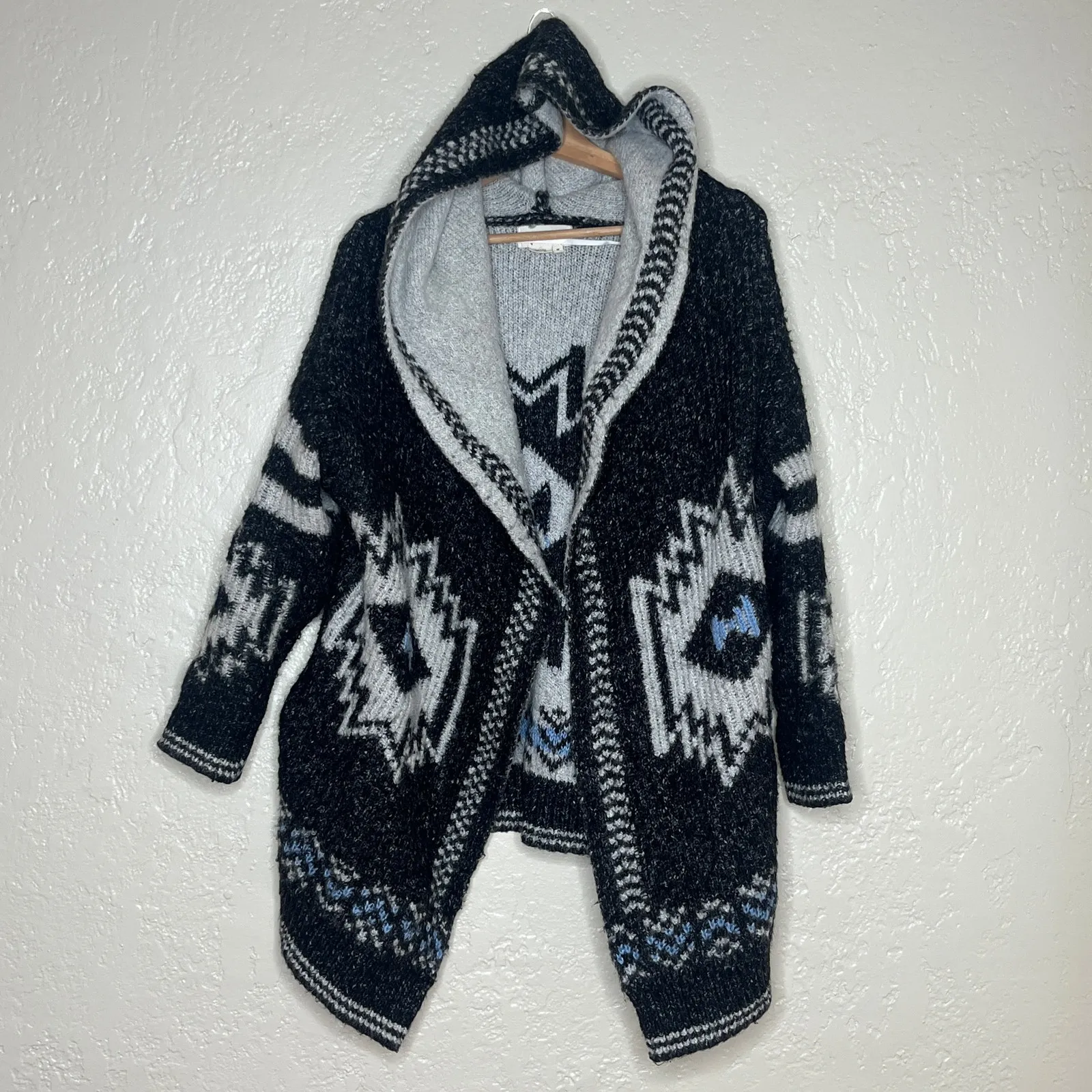 Anthropologie Nia Hooded Geometric Cardigan Gray White Blue Wool Blend S Petite - Image 2