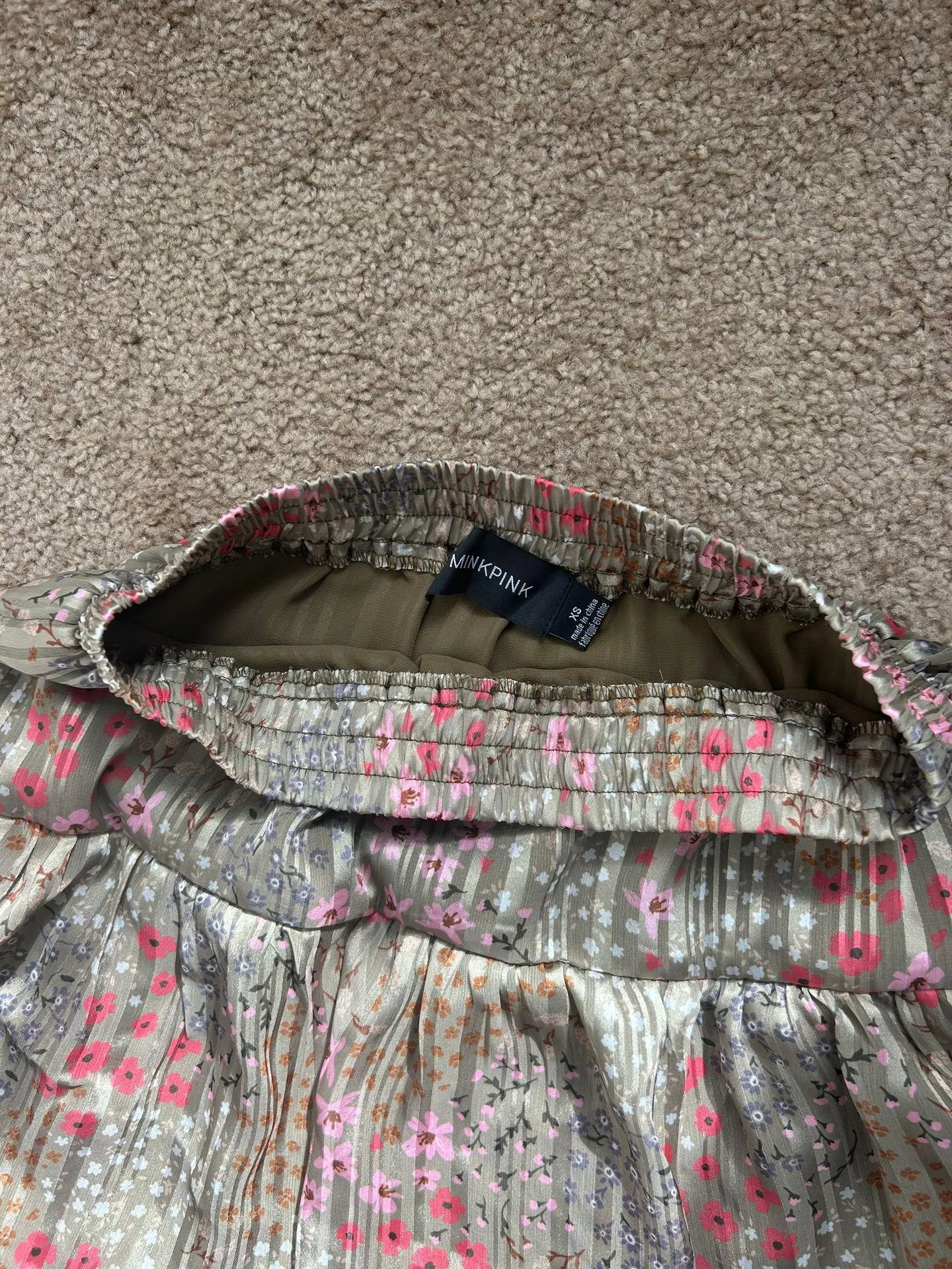 Boutique Green Midi Skirt - Image 3