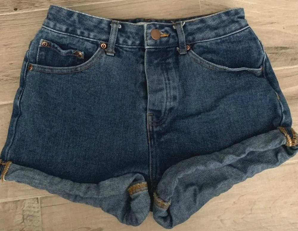 Forever 21 High-waist shorts - Image 3