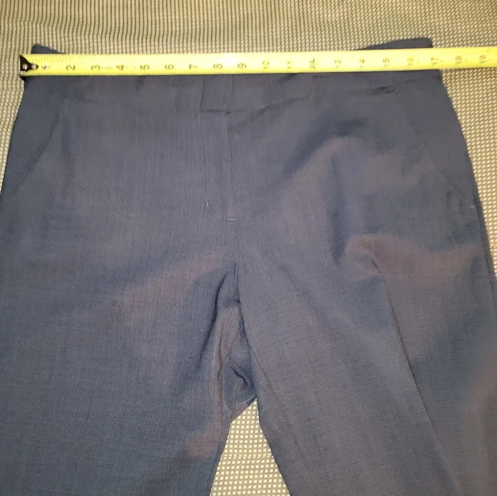 BCBGMAXAZRIA  Women Solid Gray Wool Two Buttons Blazer & Pant 2 Piece Suit Size M - Image 12