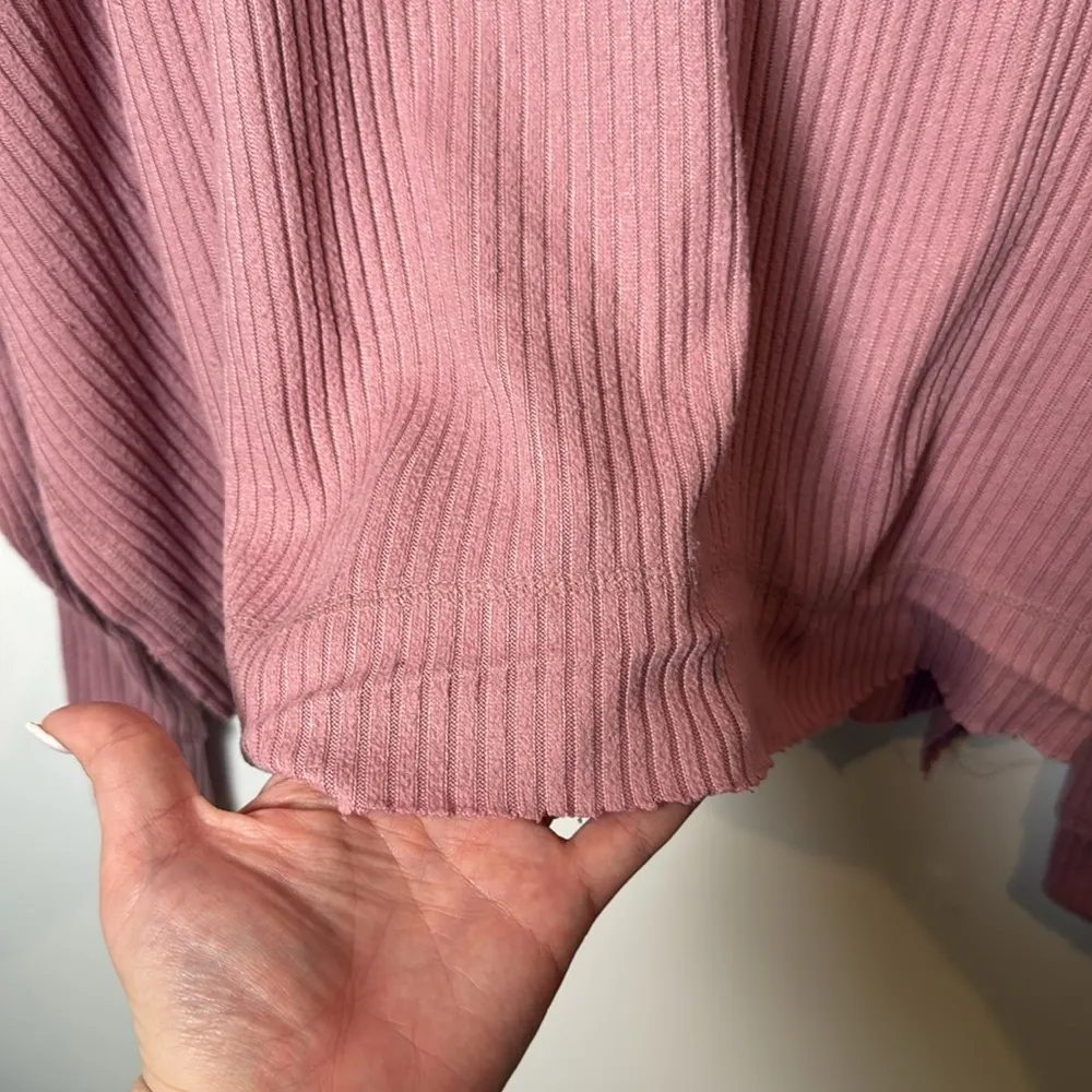 Wild Fable Women's Long Sleeve Cozy Rib T-Shirt Raw Hem Pink Size XXL - Image 4