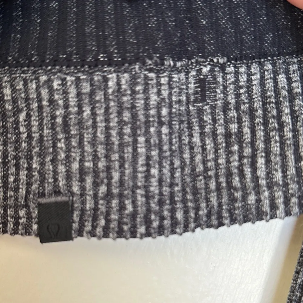 LULULEMON Rest Less Pullover Long Sleeve T-Shirt Run Size 4 - Image 12