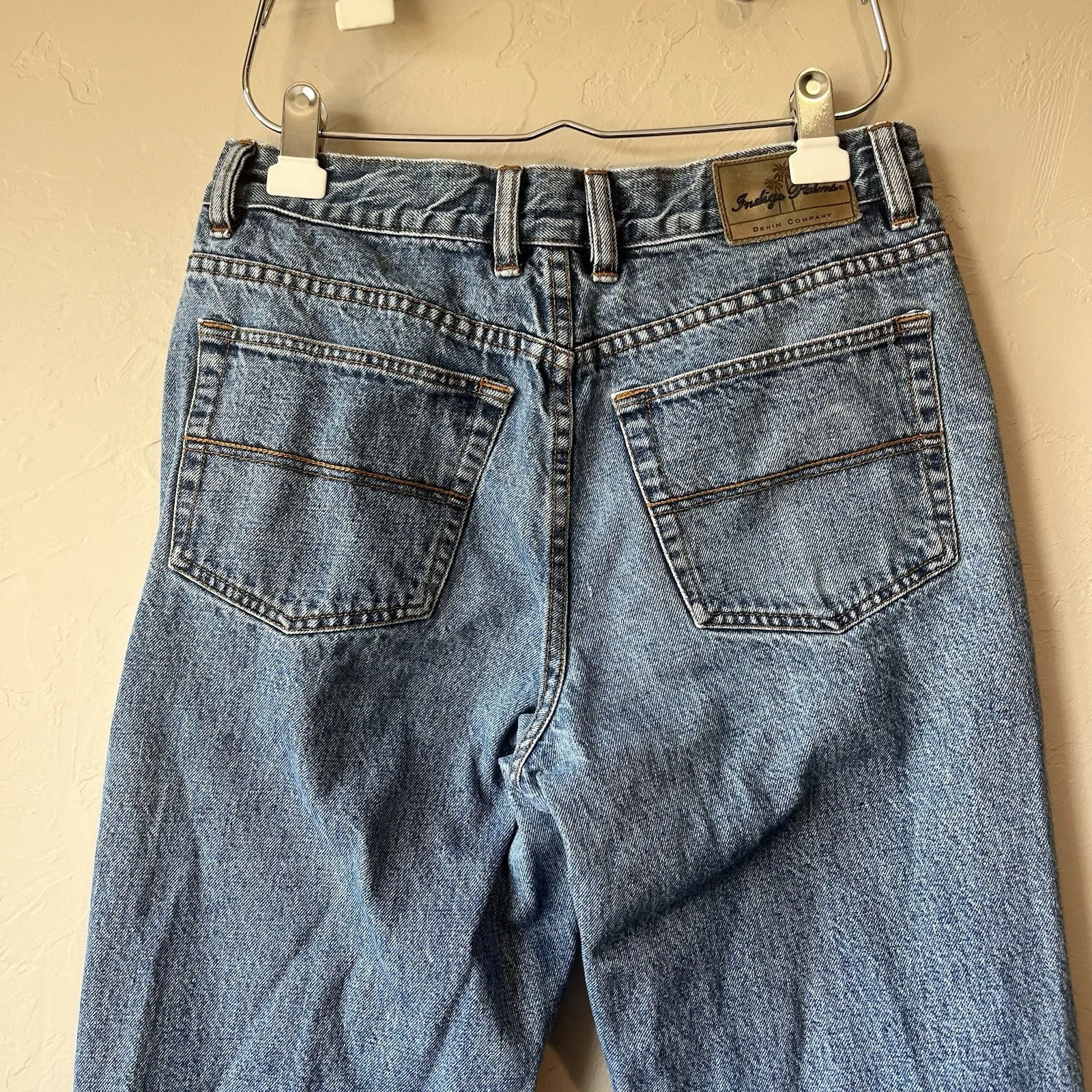 Vintage Mom Jeans 32x32 Straight mid Rise Classic 90s Minimalist Medium Wash 8 Blue - Image 10