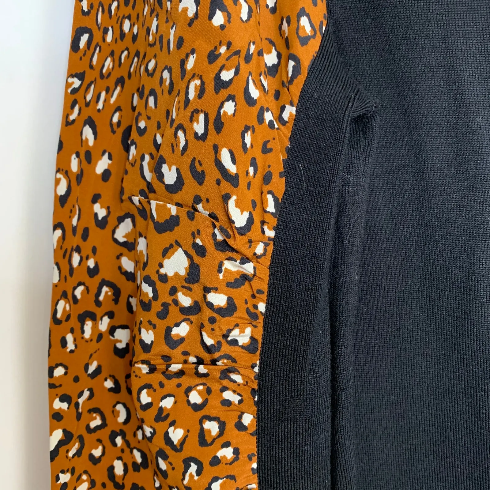 Veronica Beard Adler mixed media leopard sweater Black Orange Merino Wool Small - Image 4