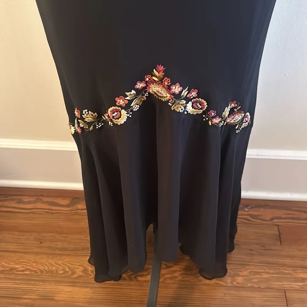 Black Embroidered Floral Evening Gown 90s Y2K size 12 Pink - Image 2