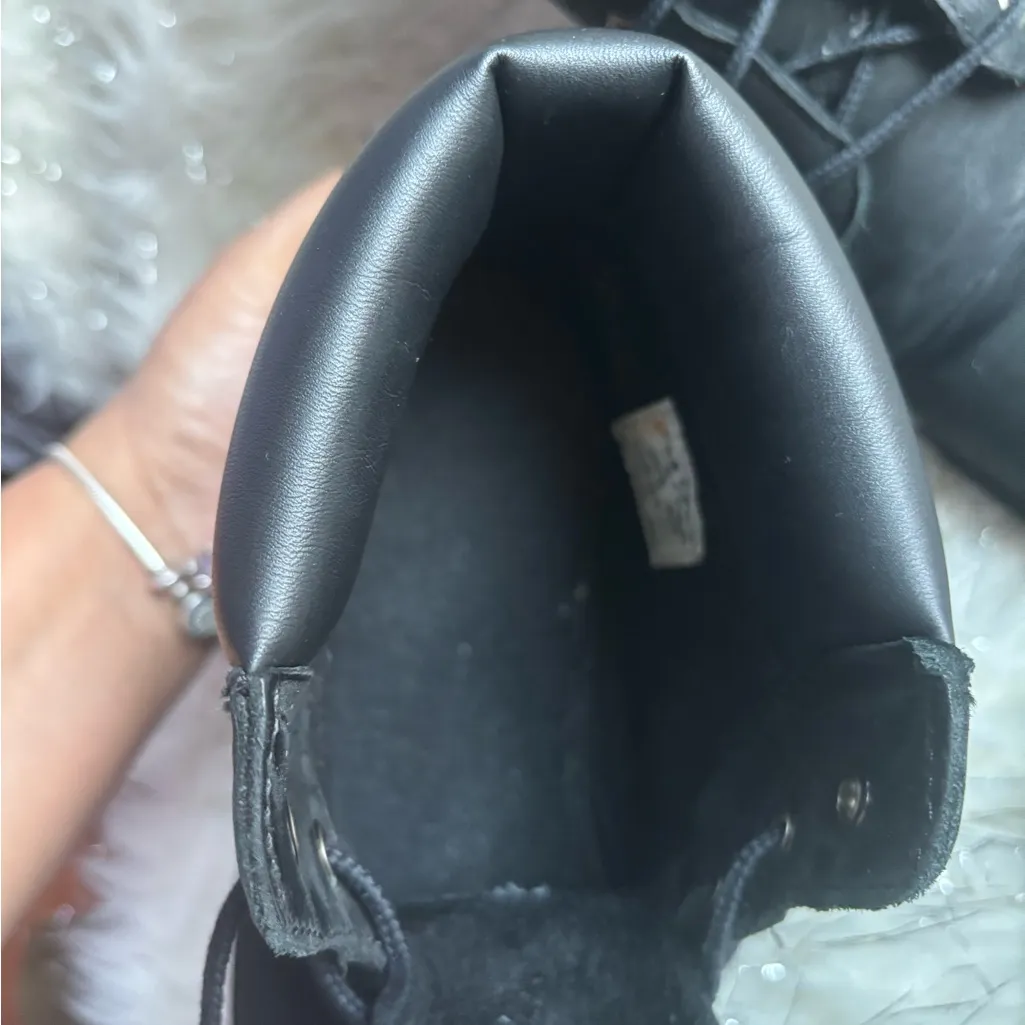 Timberland Black Ankle  Boys (Young) Boots Size 7 - Image 6