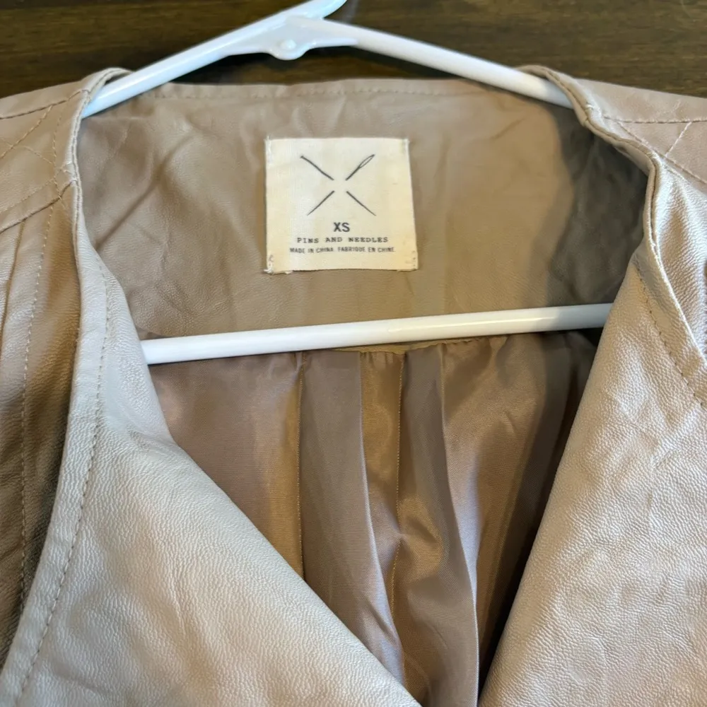 Anthropologie Pins & Needles Tan Hyde Moto Jacket Motorcycle Rocker Metal - Image 7