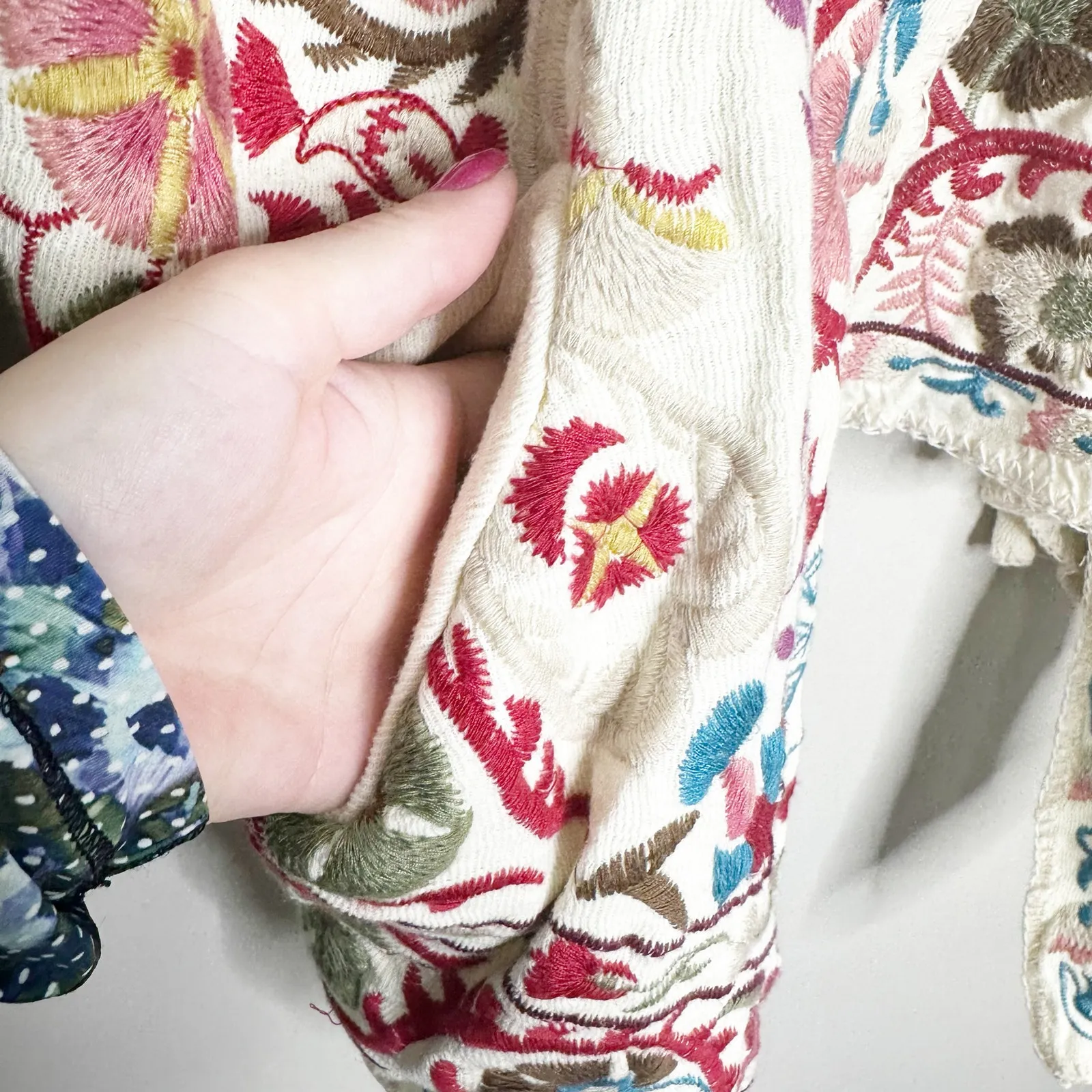 JOHNNY WAS Bayou Short Hoodie Cream with Bright Floral Embroidery Cotton Medium - Image 5