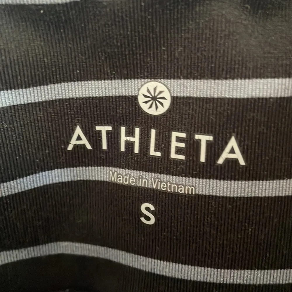 Athleta Chaturanga Ankle Leggings Small - Image 5