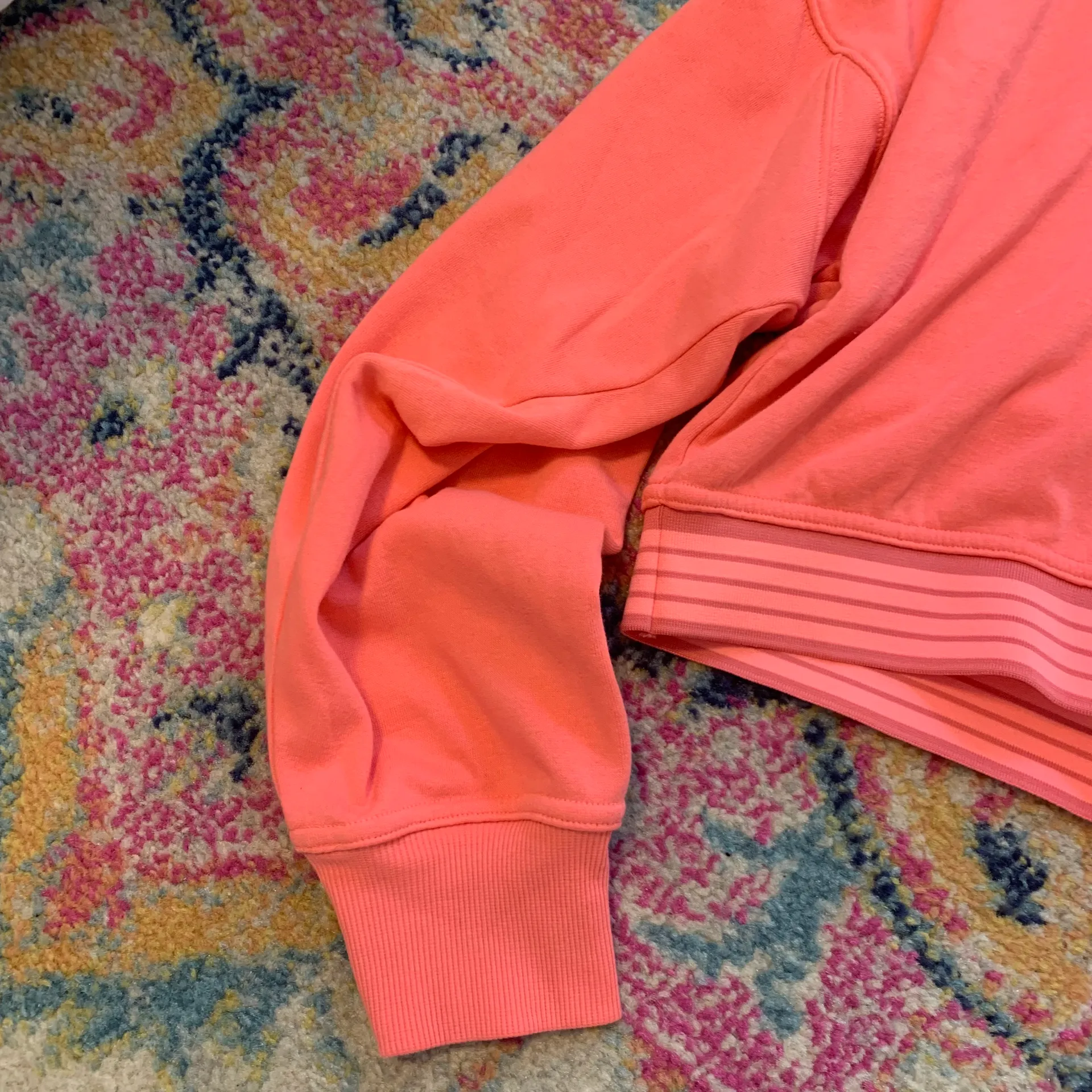 Free People Sweatshirt - Image 5