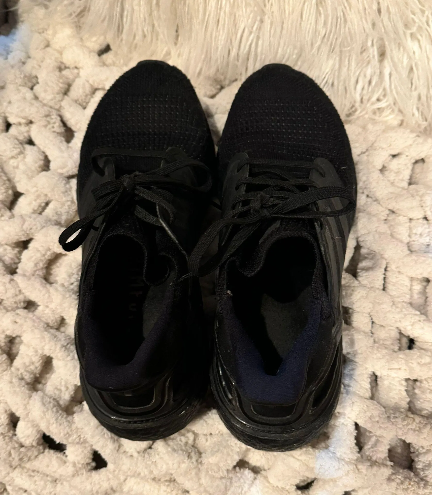 Ultraboosts - Image 4