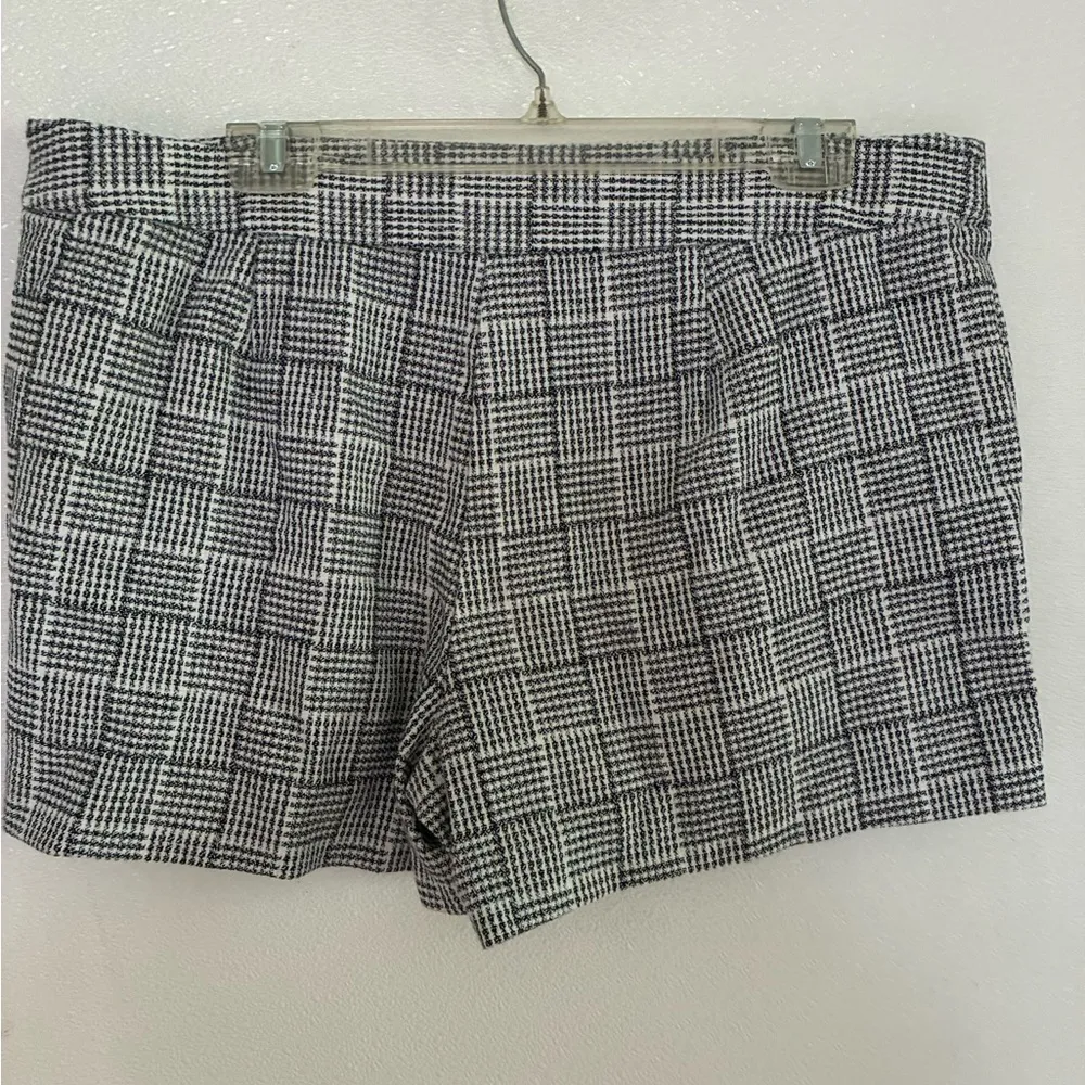 LOFT Plaid Women's Shorts 14 - Image 2