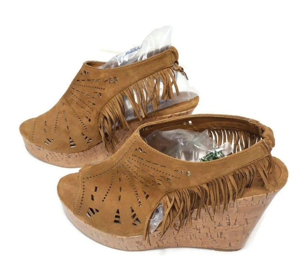 NWOT laser cut cork wedge sandal 10 - Image 3