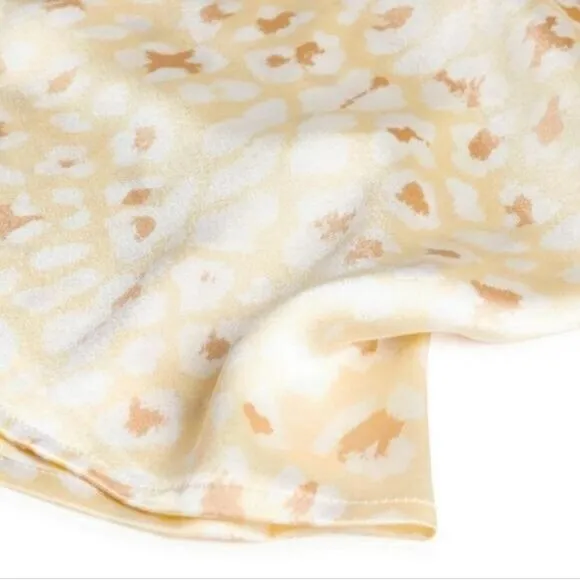 NWT Show Me Your Mumu x Curateur OS Harlow Robe - Animal Print.  SZ O/S - Image 8