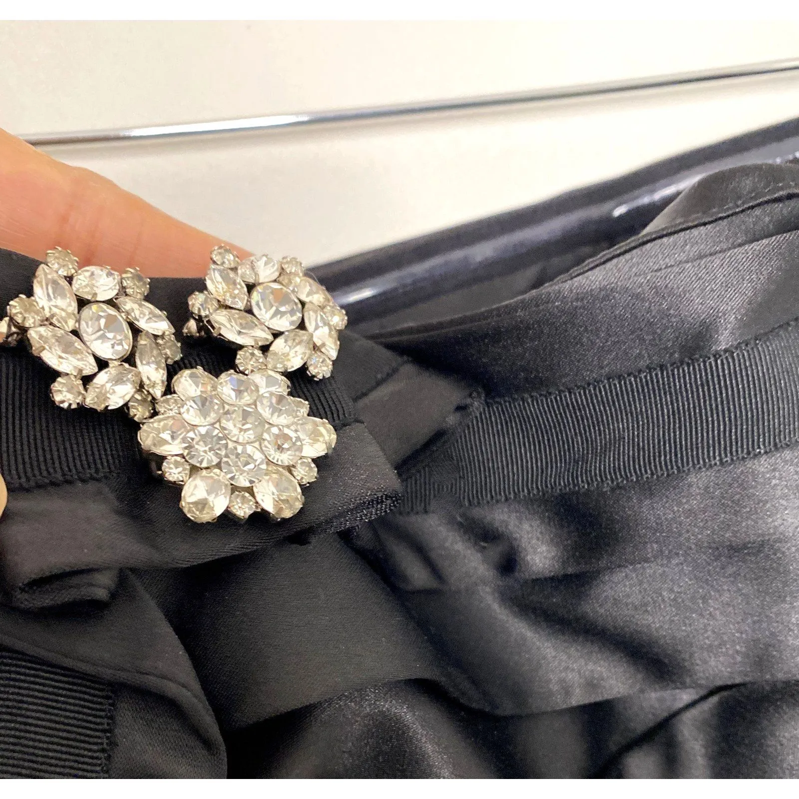 White House Black Market LBD Strapless Rhinestone Bow Cocktail Dress Glamorous 2 - Image 6