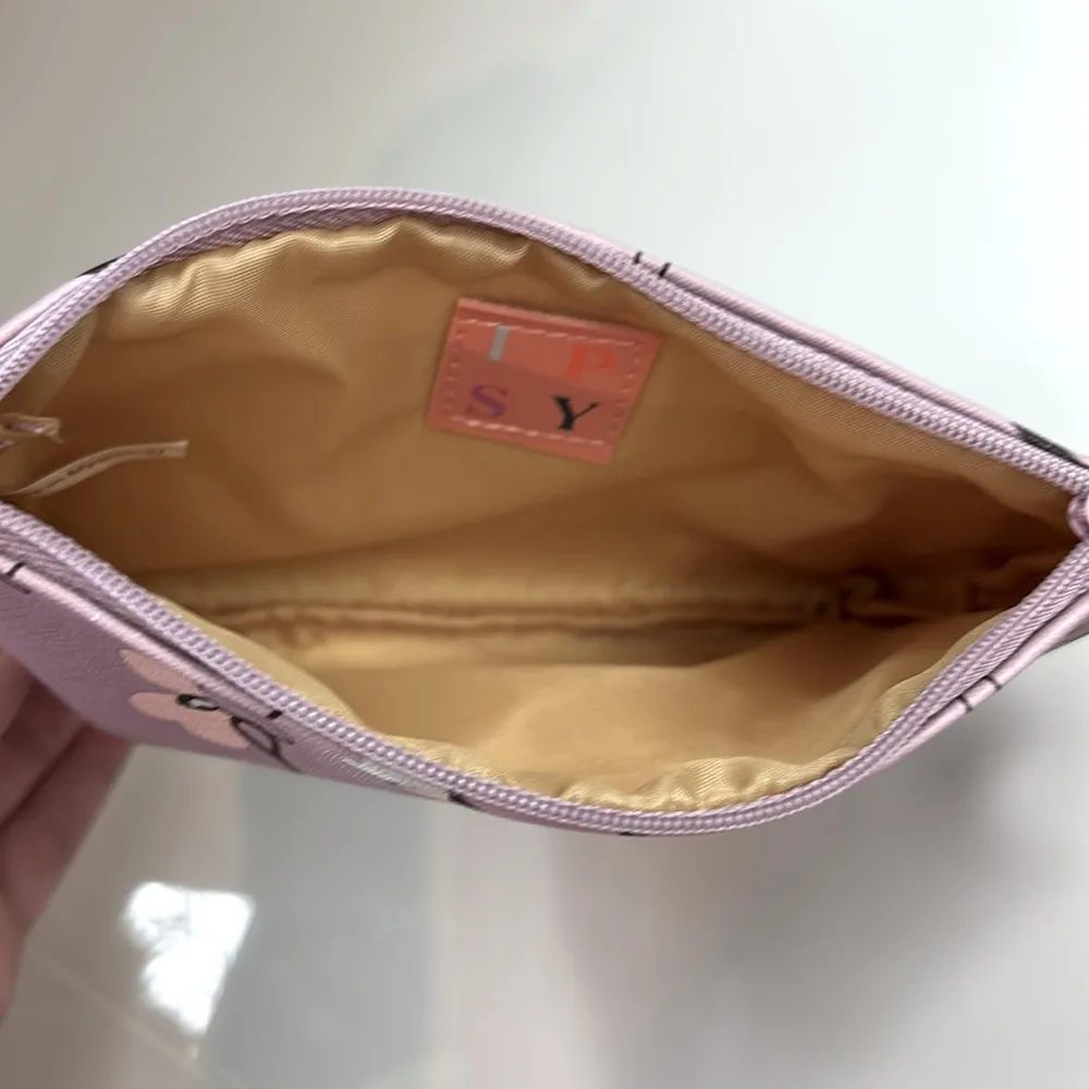 Ipsy Glam Pink Floral Cosmetic Makeup Beauty Bag April 2020 - Image 3