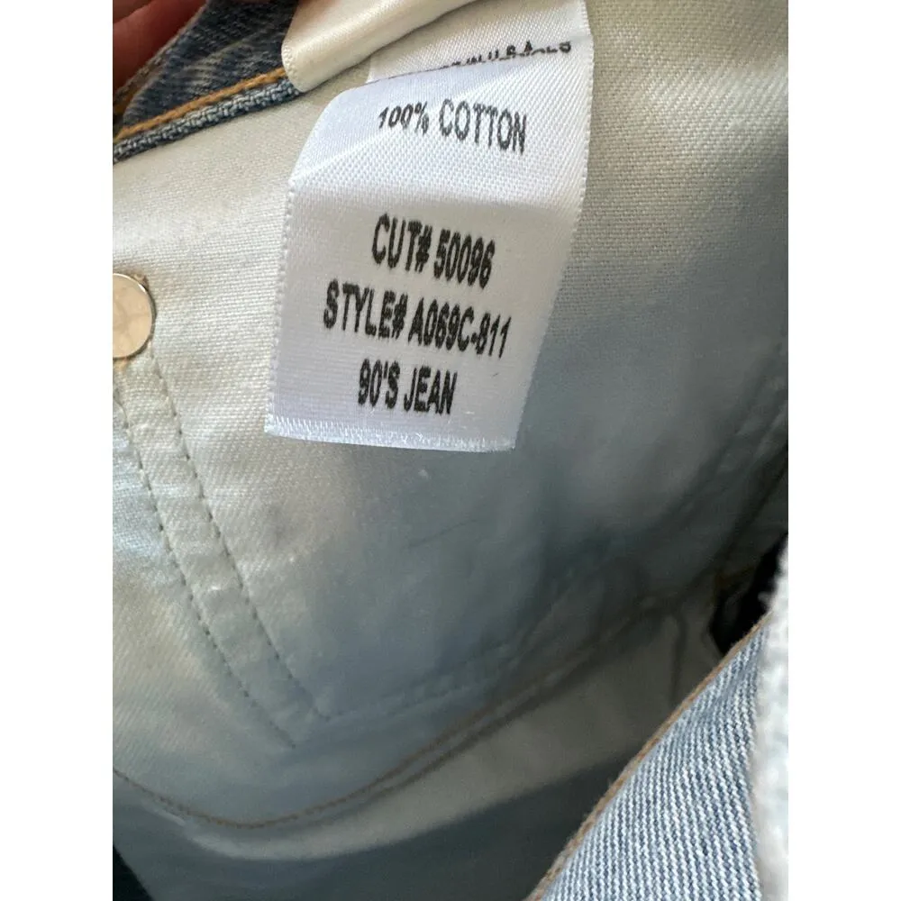 Agolde - 90's Mid Rise Loose Fit Distressed Ripped Straight Leg Jeans in Blue - Image 4