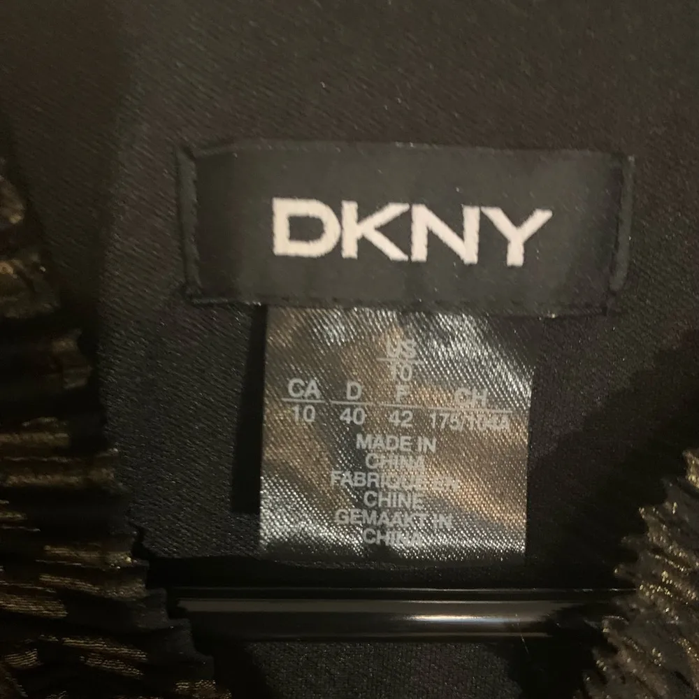DKNY Women's Metallic Black Gold
Midi Dress Size Sz10 New Never been worn - Image 4
