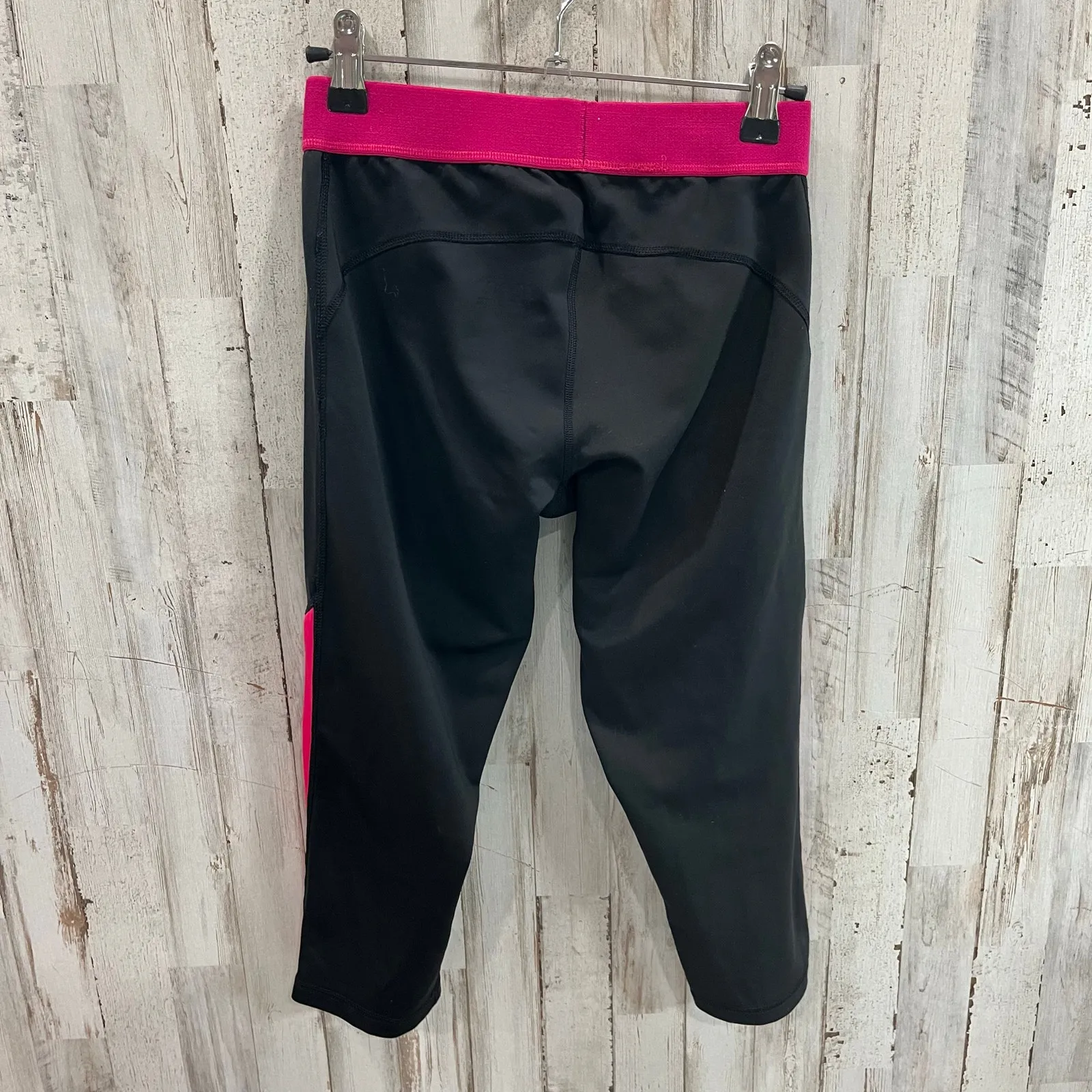 Adidas Techfit Climalite Womens Crop Leggings Size Small Black Pink - Image 3