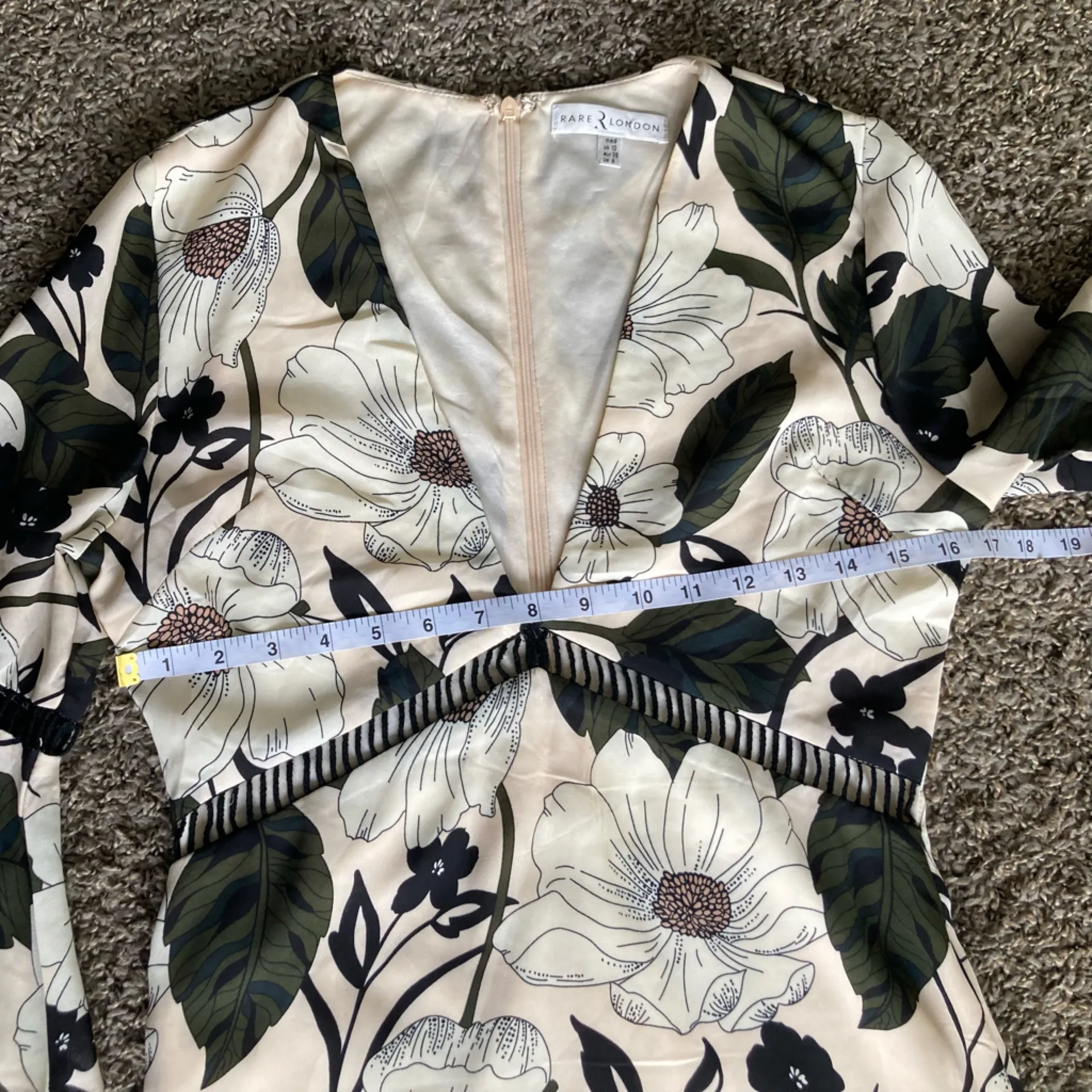 Rare London Cream and Dark Green Bell Sleeve Wrap Dress - Image 4