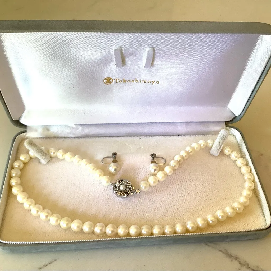 Beautiful pearl necklace set🌟🌟🌟 Silver - Image 5