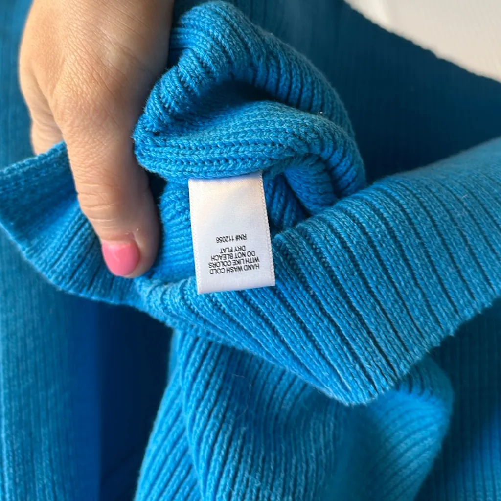 Blue Women's Sweater - Image 4