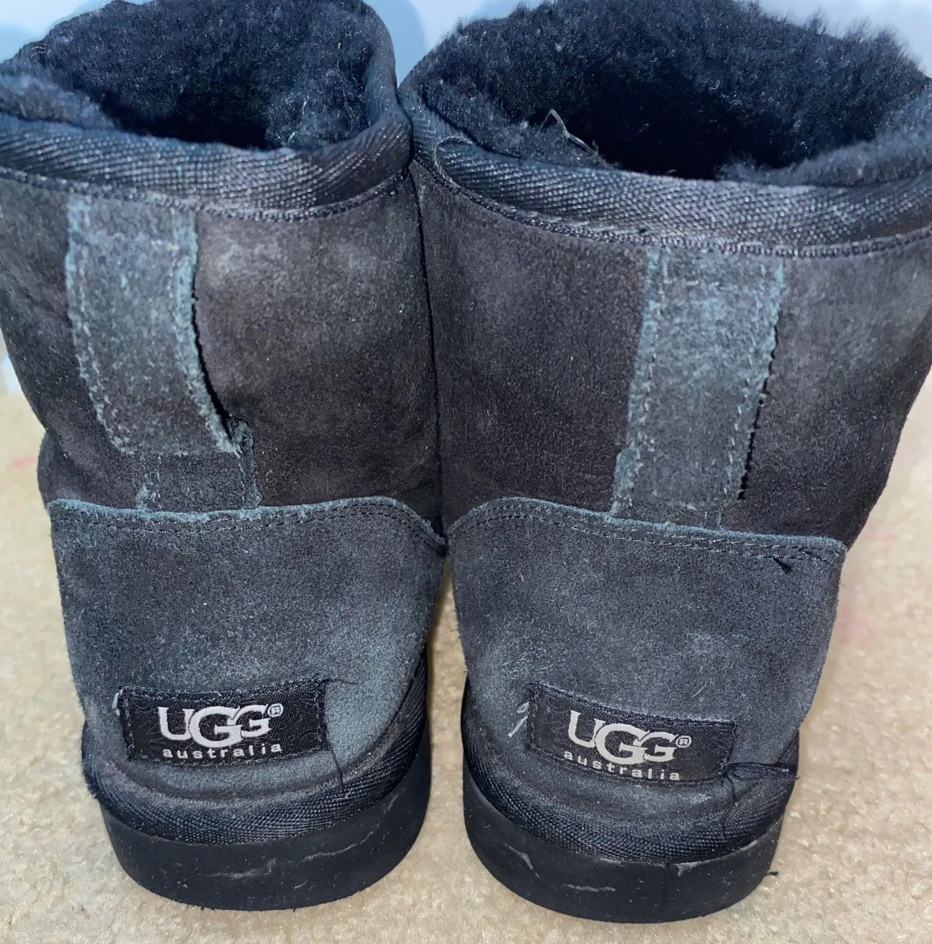 UGG Classic Mini Boot - Image 3