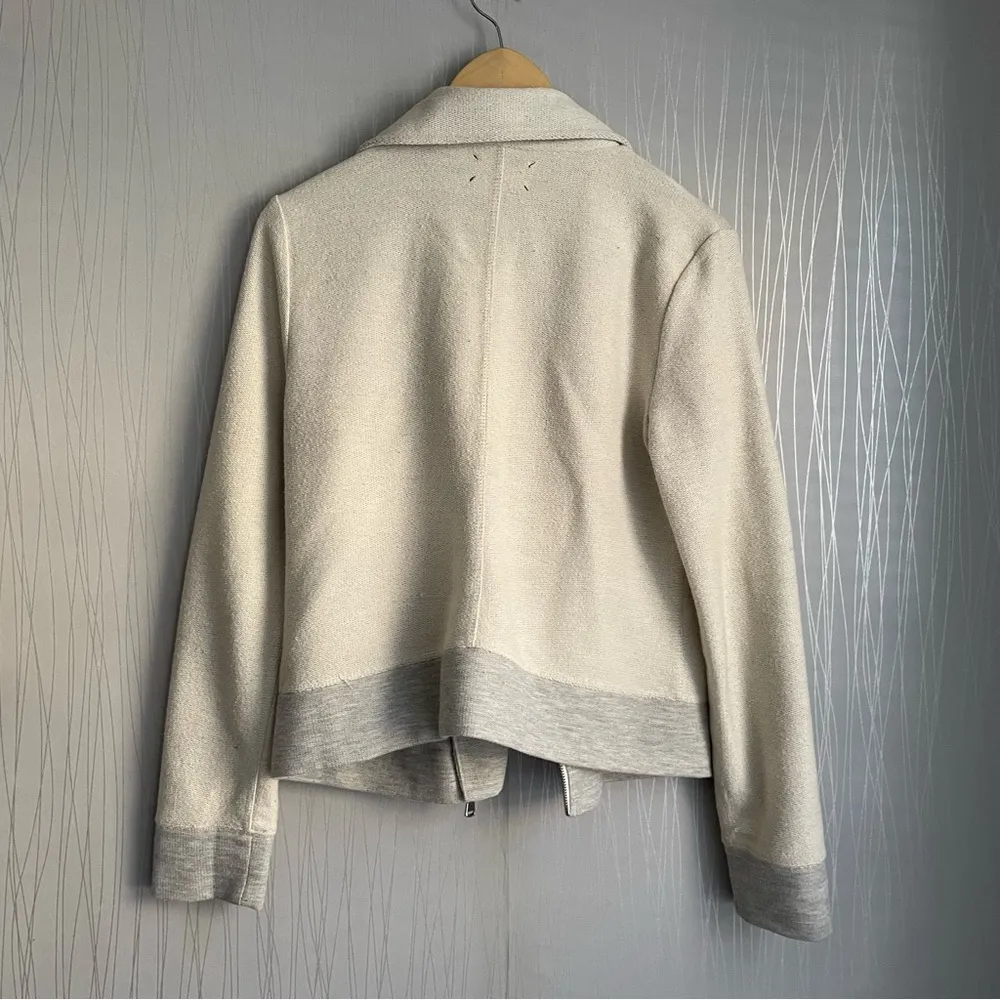 Lou and Grey Jacket Women’s size Medium - Image 6