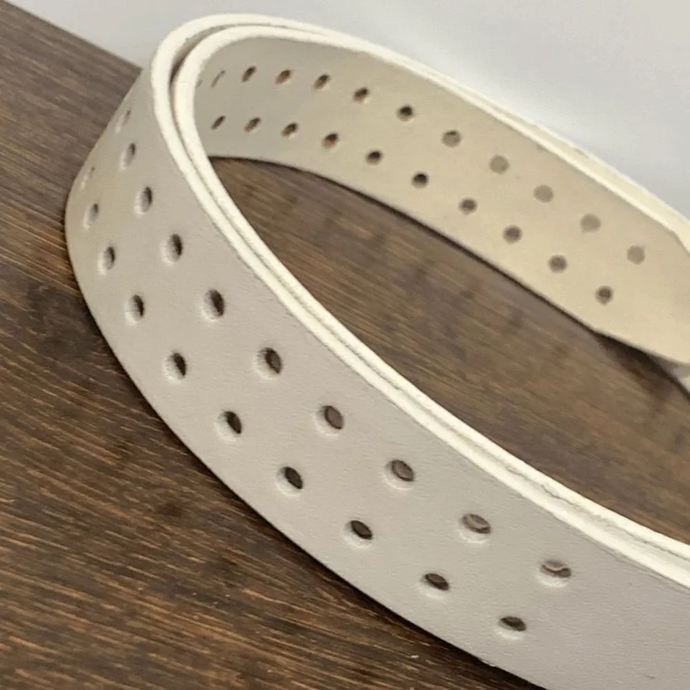 32" White Leather Belt White - Image 3