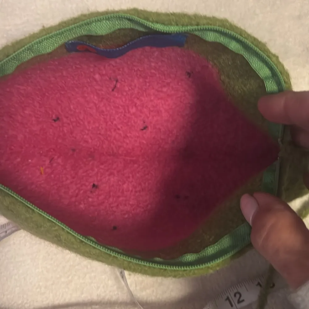 FLOWERBASKET LADYBUG DESIGN WATERMELON PURSE BY CHRISTINE PANE
ADORABLE WRISTLET Green - Image 12