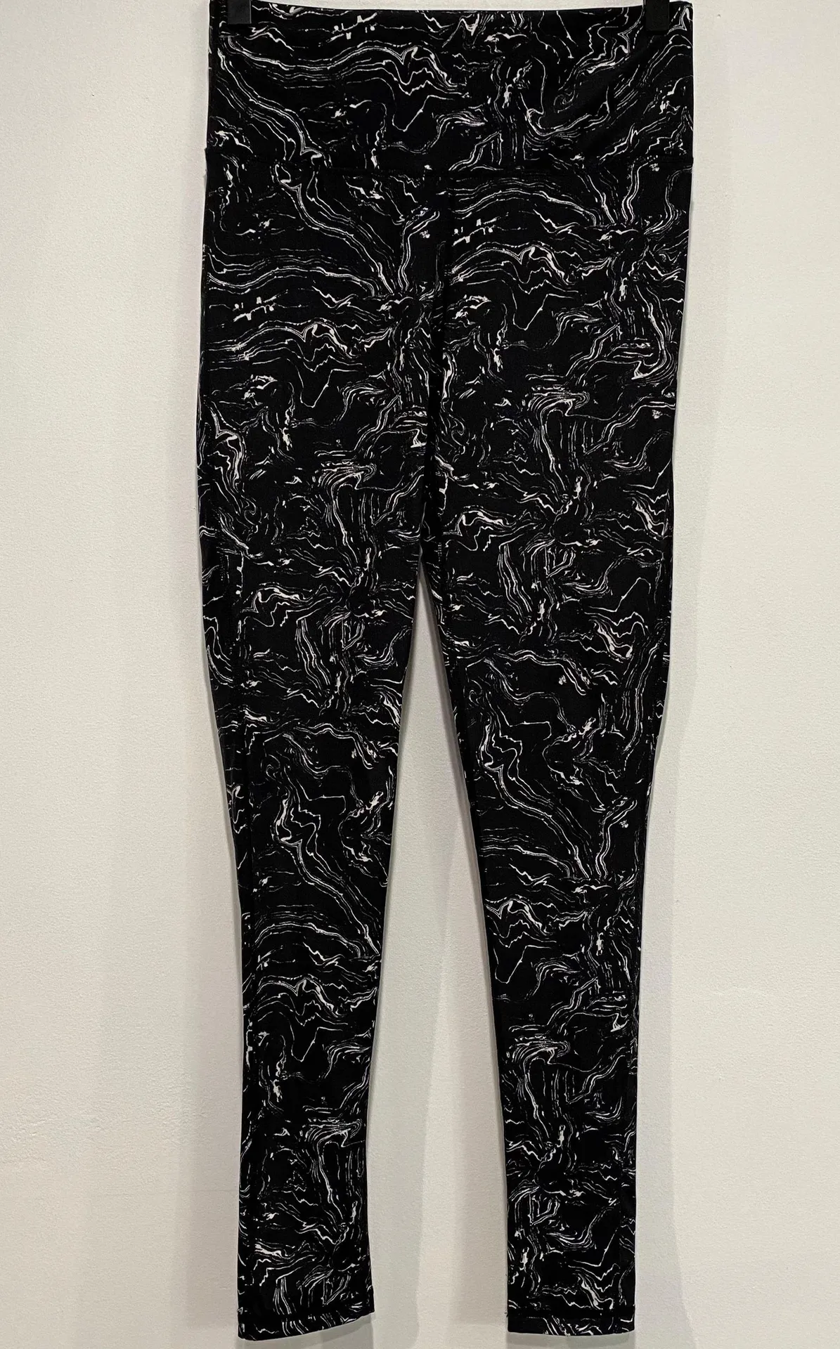 CJLA “Mackenzie” Marble High-Waisted Leggings - Image 5
