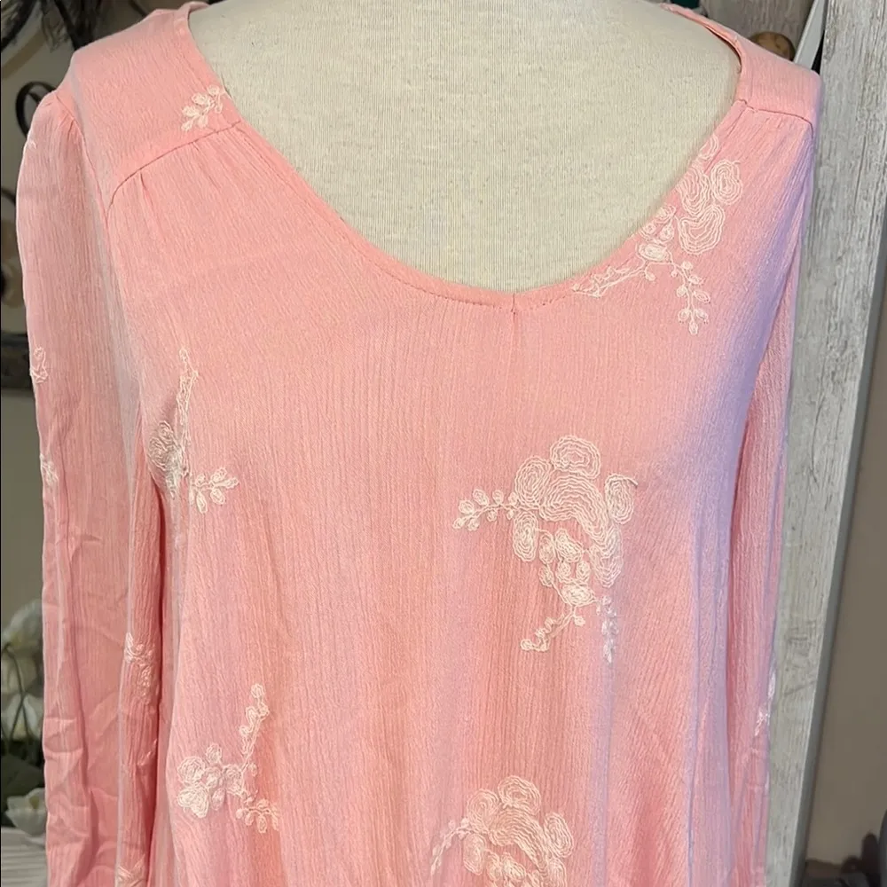 Altar'd State Soft Pink Top - Image 5